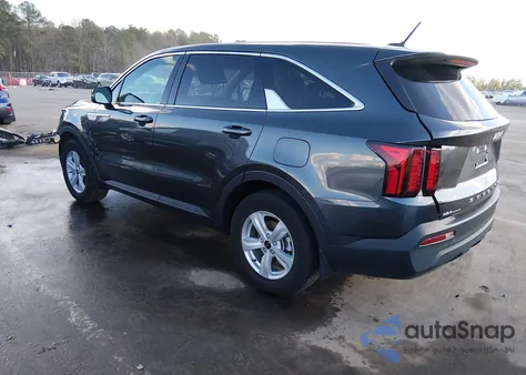 2022 Kia Sorento Lx z USA, uszkodzony, nr VIN 5XYRG4LC1NG155853